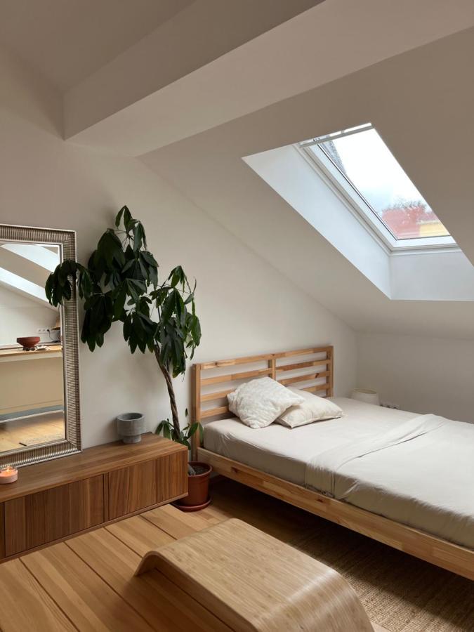 Sonnige Und Ruhige Wohnung Fur Entspanntes Reisen Vienna Esterno foto