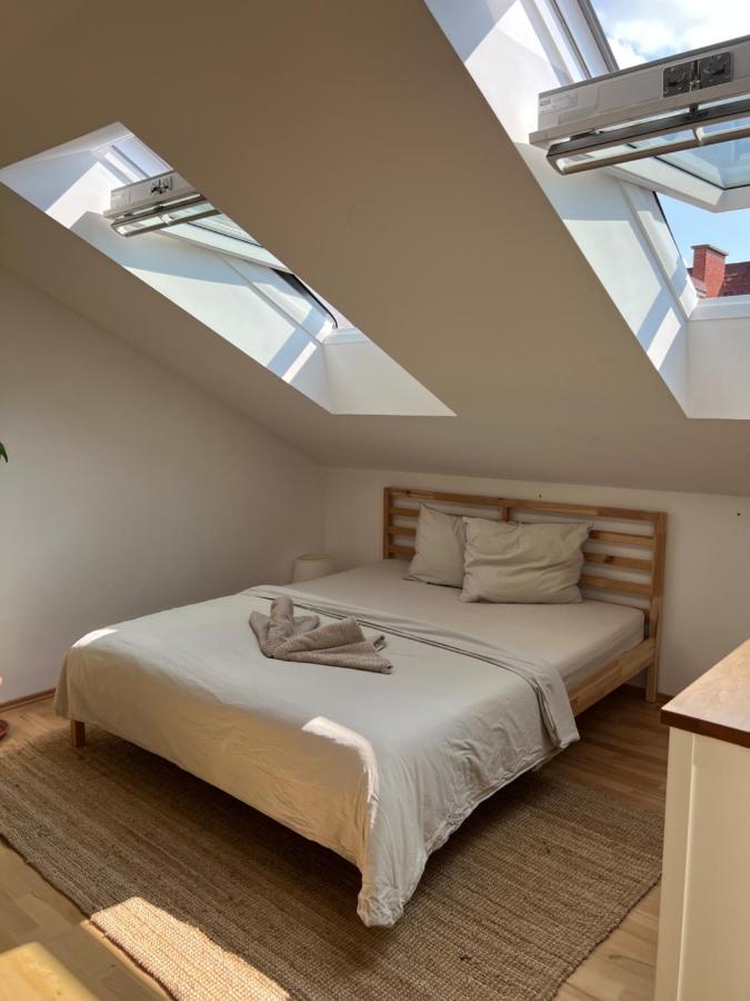 Sonnige Und Ruhige Wohnung Fur Entspanntes Reisen Vienna Esterno foto
